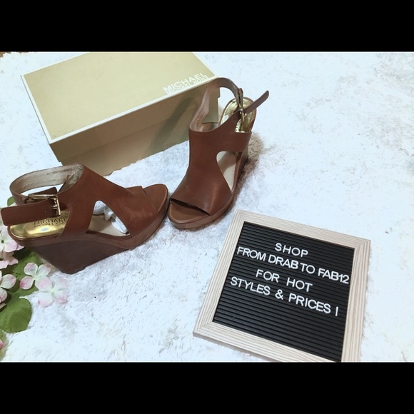 Michael Kors Wedges - Picture 2 of 4